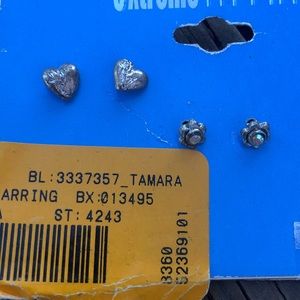 Bundle Lot 2 Metal Stud Earrings Heart Flower